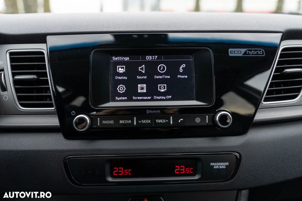 Kia Niro 1.6 GDI 2WD Aut. Spirit - 31