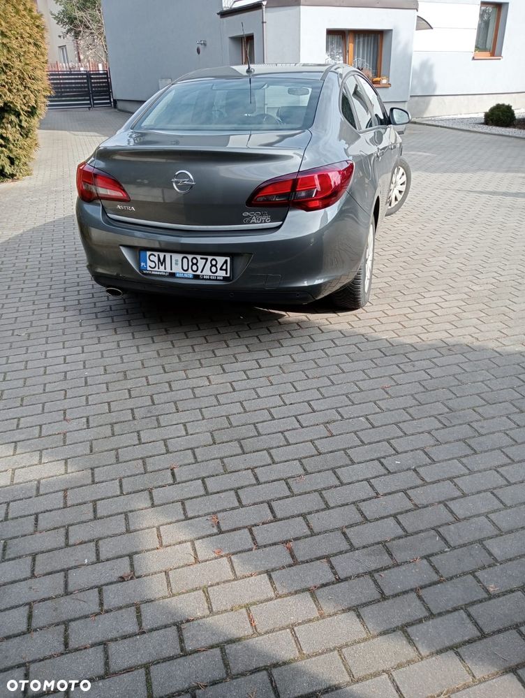 Opel Astra 1.4 T S&S EU6 - 3