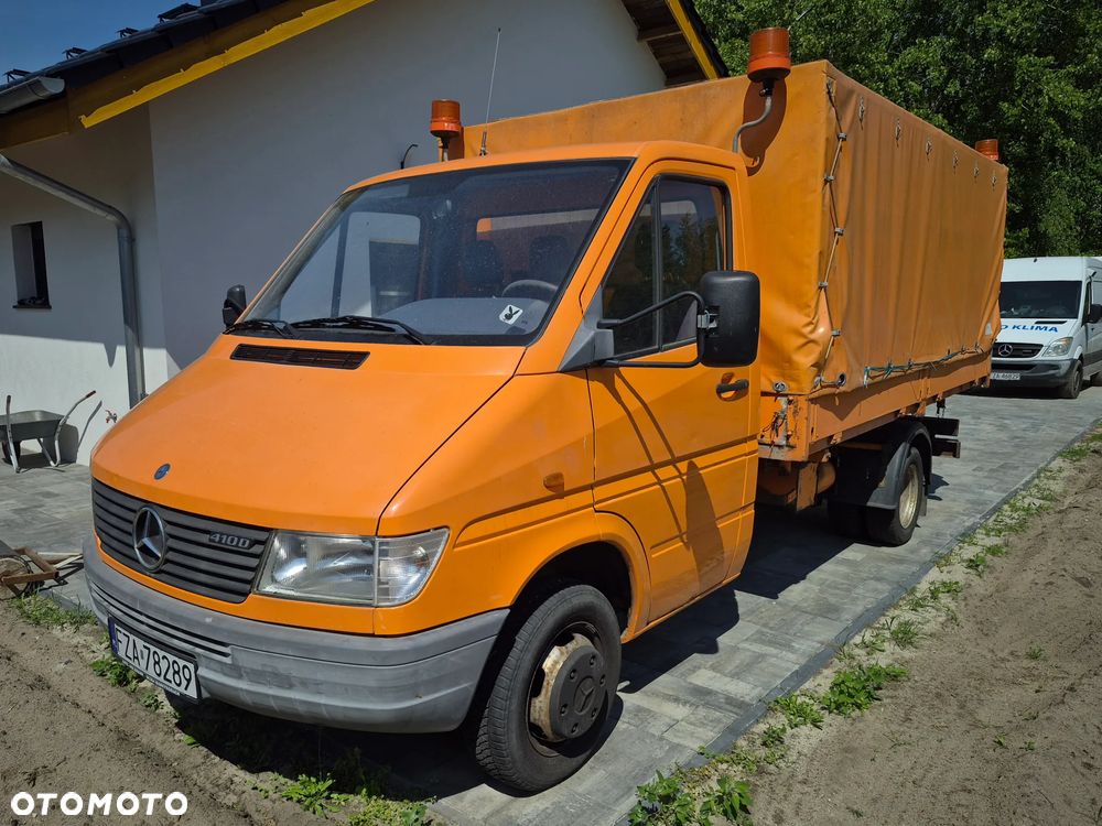 Mercedes-Benz Sprinter - 2