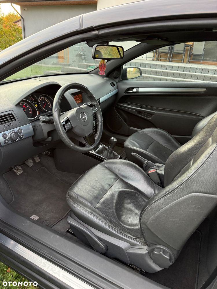 Opel Astra 1.8 Cosmo - 10