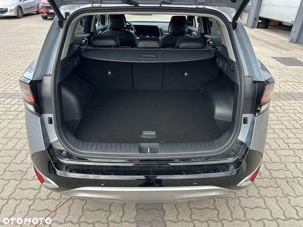 Kia Sportage 1.6 T-GDI HEV Business Line 2WD - 9