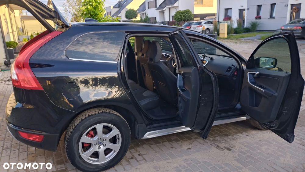 Volvo XC 60 D3 Momentum - 32