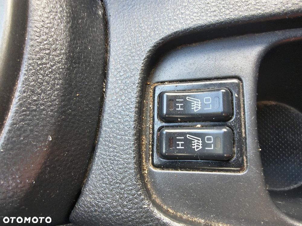 Mitsubishi Lancer 1.6 Invite - 24