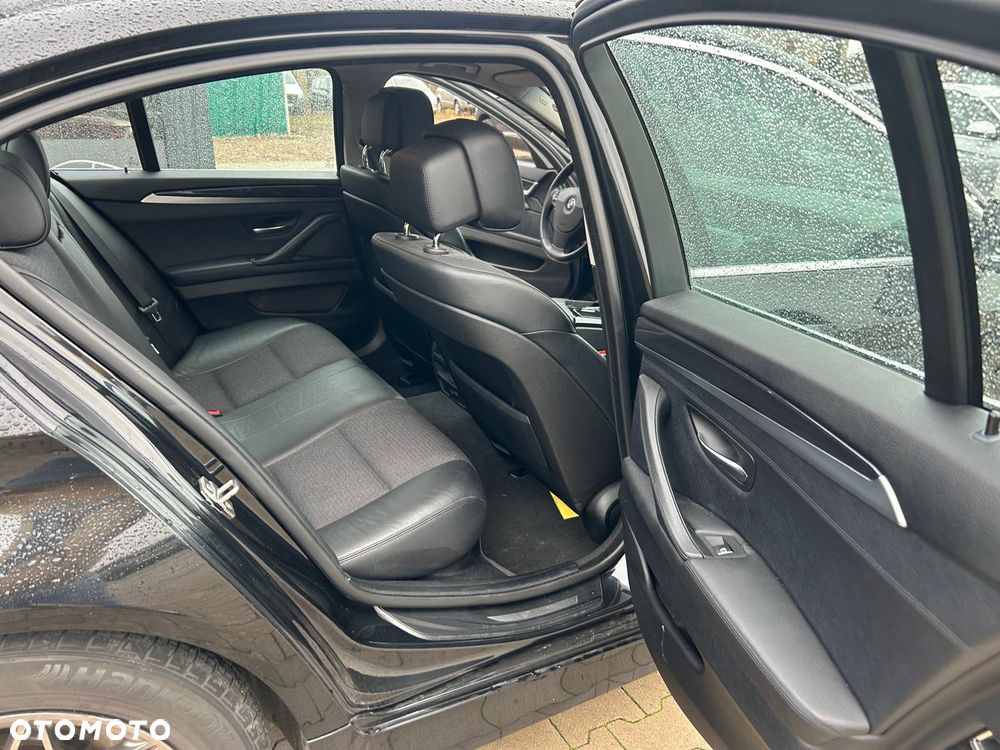 BMW Seria 5 530d Modern Line - 18