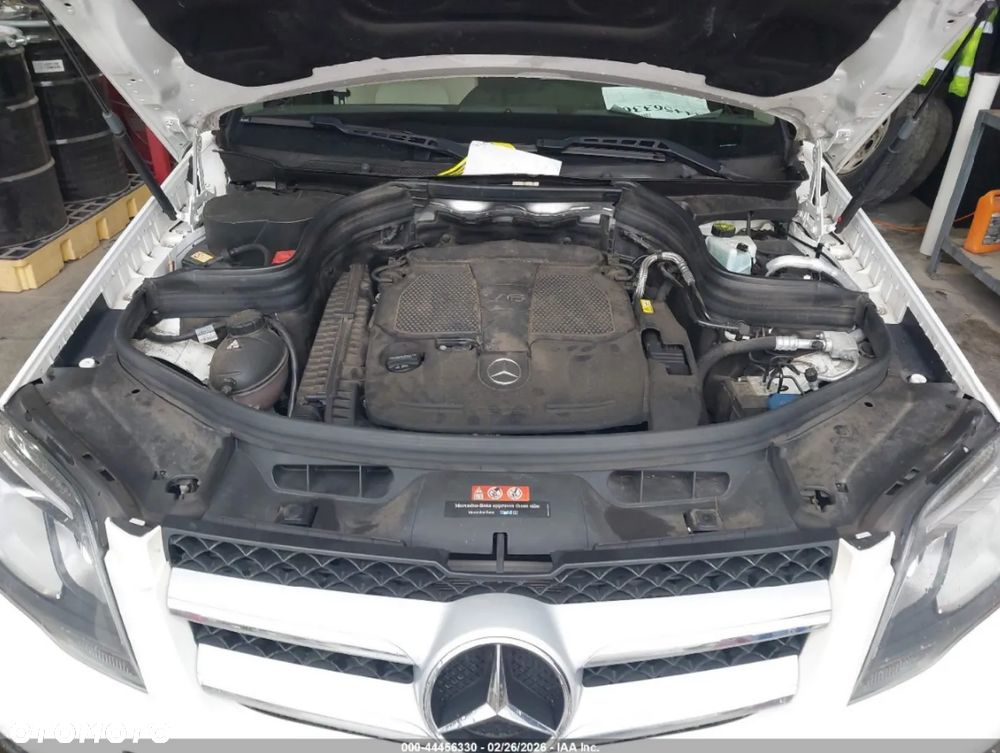 Mercedes-Benz GLK 350 4-Matic - 14