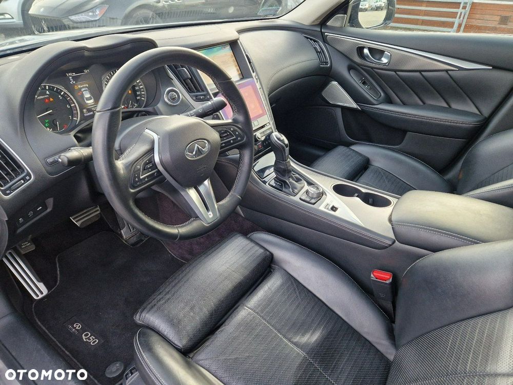 Infiniti Q50 - 33