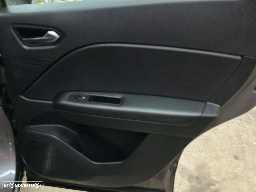 Renault Captur 1.0 TCe Zen - 24