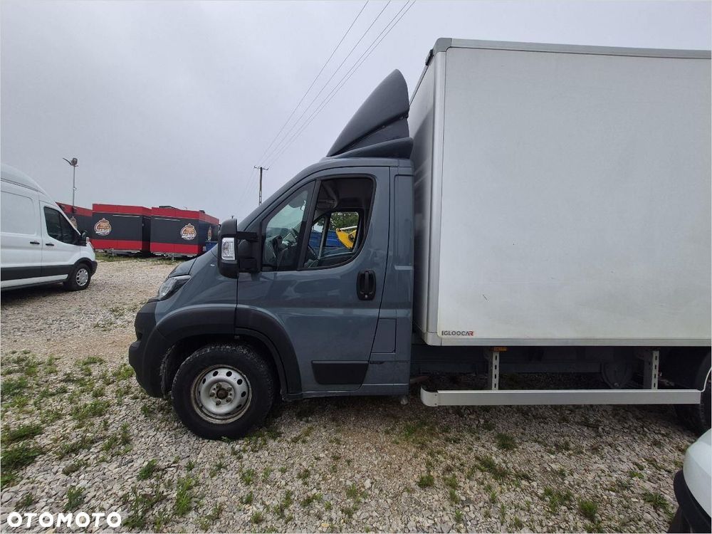 Peugeot Boxer 435 BlueHDi Euro 6 2179ccm - 165KM 3,5t 19-2 Boxer 435 BlueHDi L4 Premium - 11