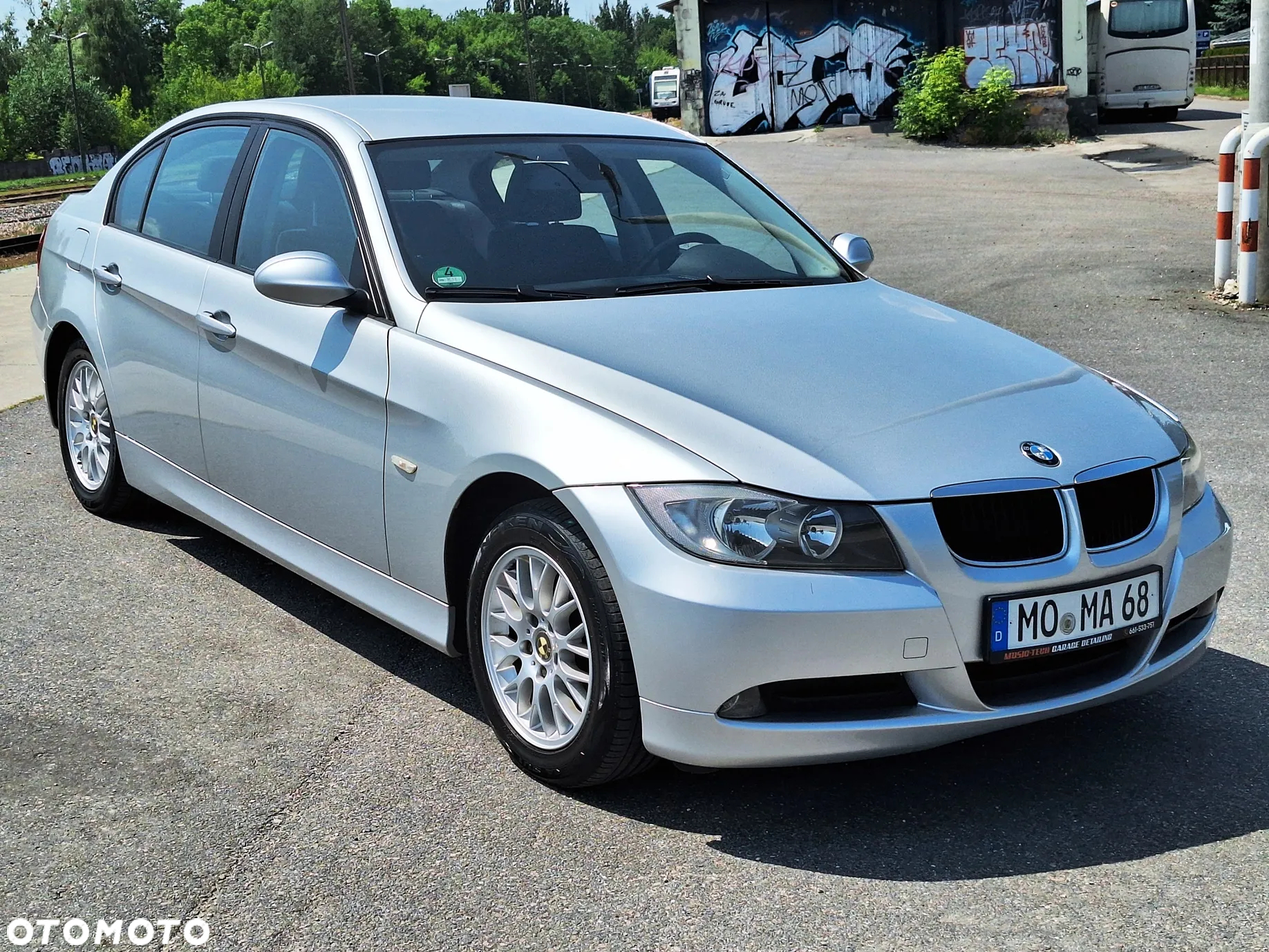 BMW Seria 3 318i - 9