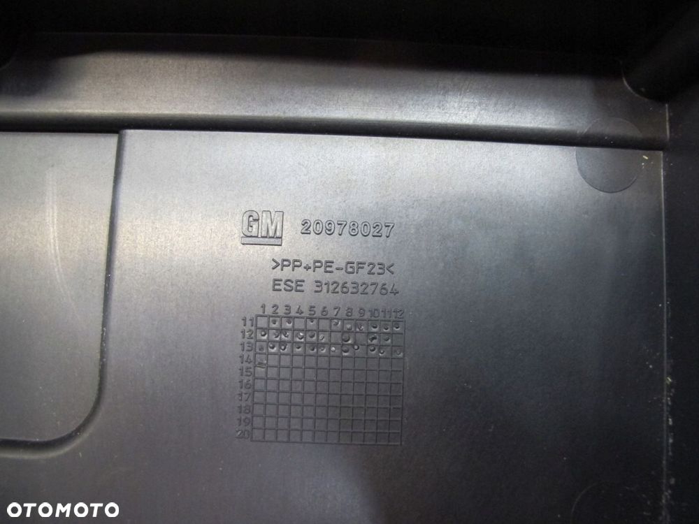 OPEL INSIGNIA A G09 PODSTAWA OBUDOWA POKRYWA AKUMULATORA 23128538 20978027 - 9