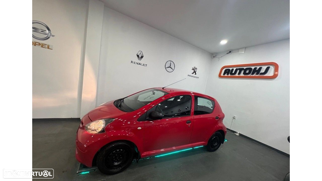 Toyota Aygo 1.0 Fantas - 2