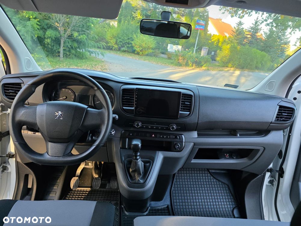 Peugeot Traveller 1.5 BlueHDi Long Business - 15