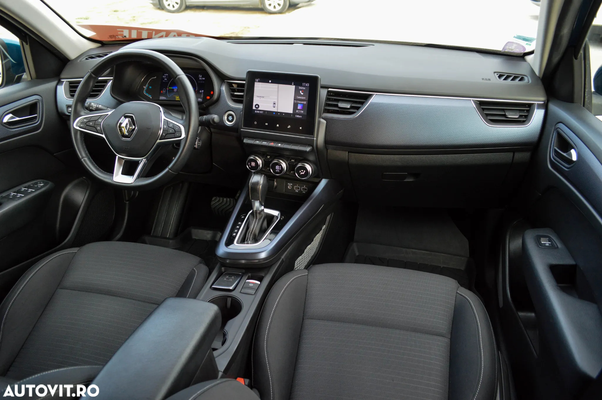 Renault Arkana E-TECH 145 Evolution - 5