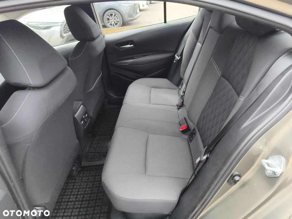 Toyota Corolla 1.8 Hybrid Comfort - 14