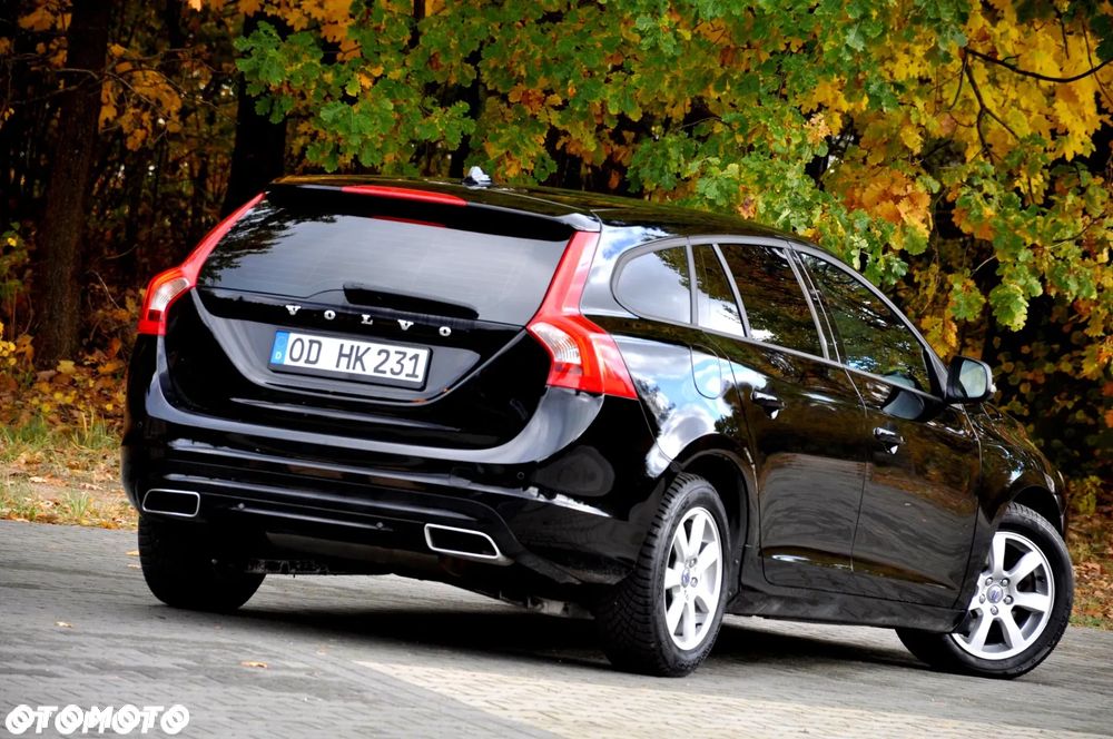 Volvo V60 D4 Drive-E Summum - 16
