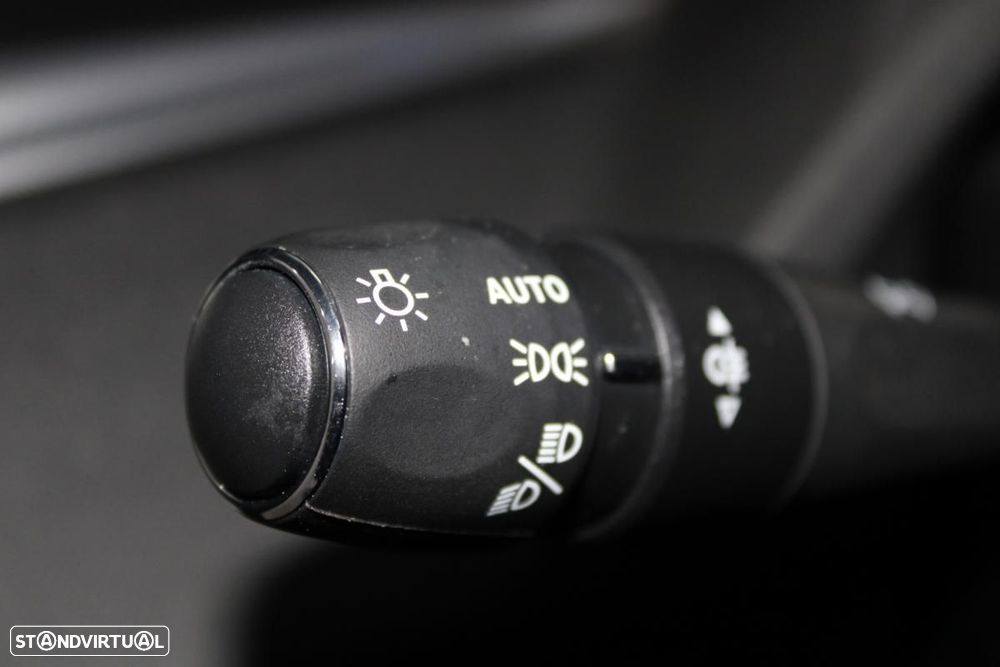 Peugeot E-408 58 kWh GT - 17