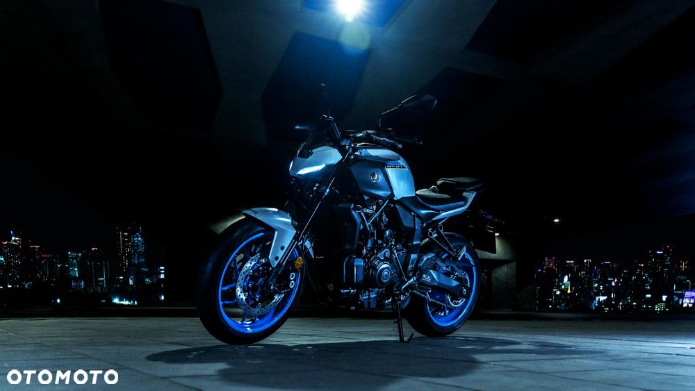 Yamaha MT - 16