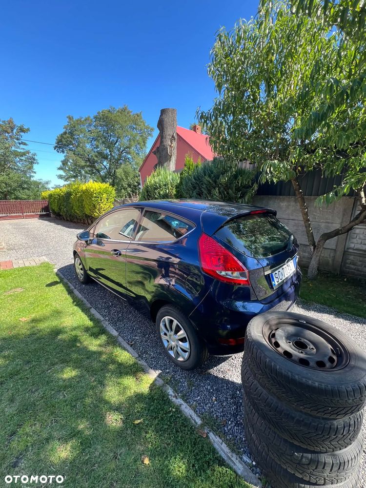 Ford Fiesta 1.25 Titanium EU5 - 3