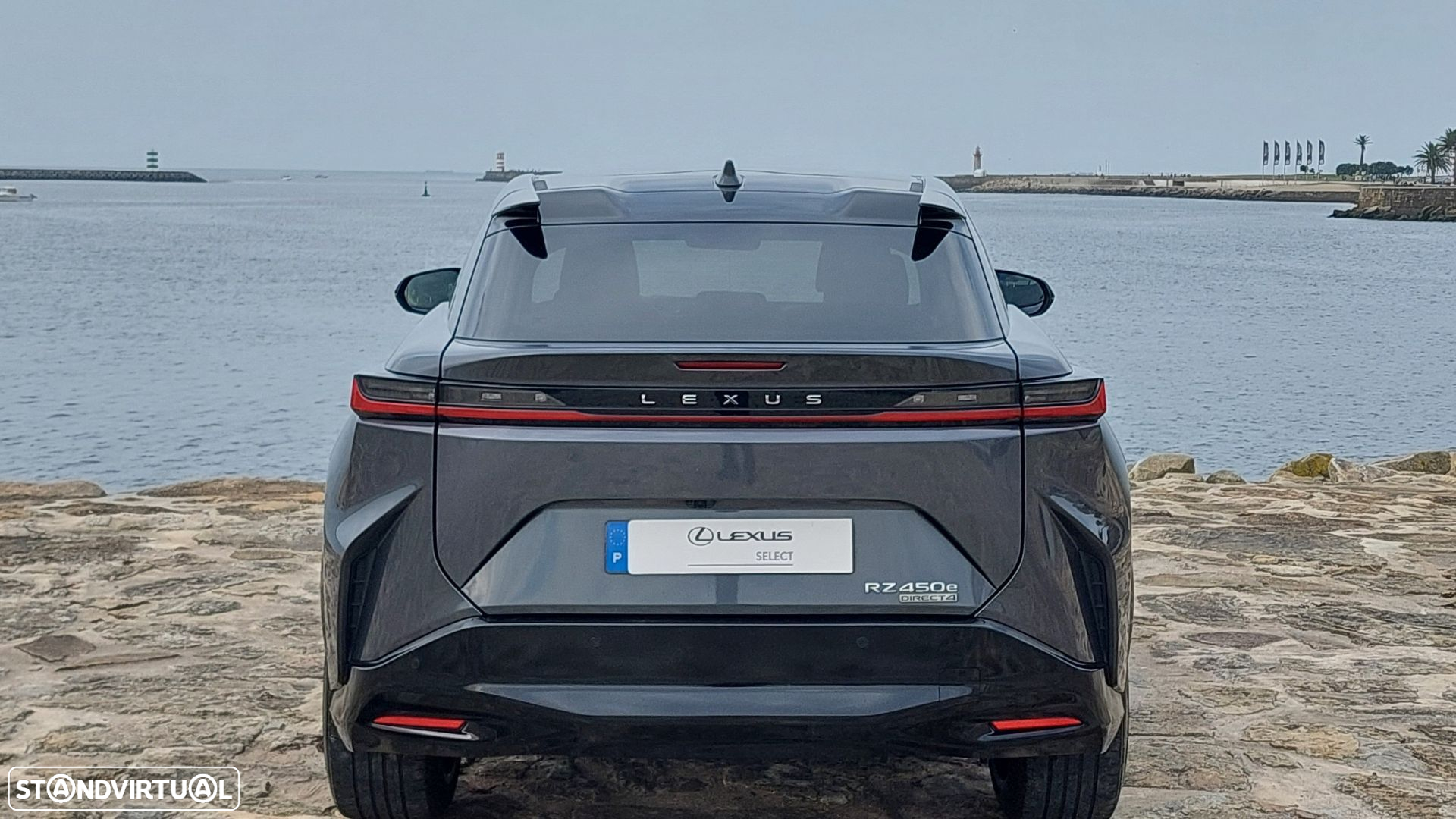 Lexus RZ 450e Luxury - 5