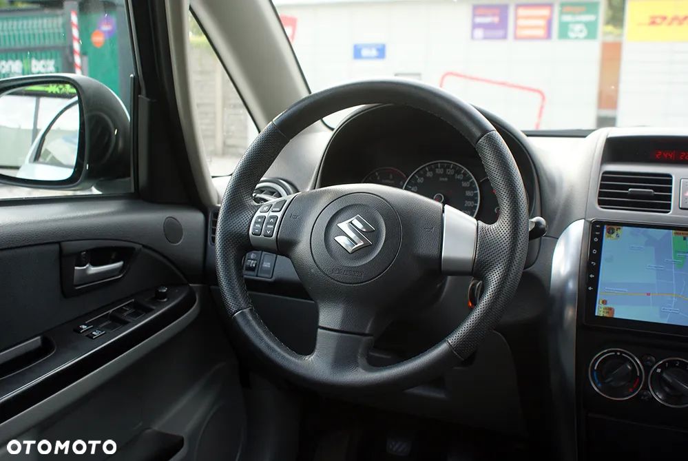 Suzuki SX4 1.9 DDiS 4WD GS / Premium - 11