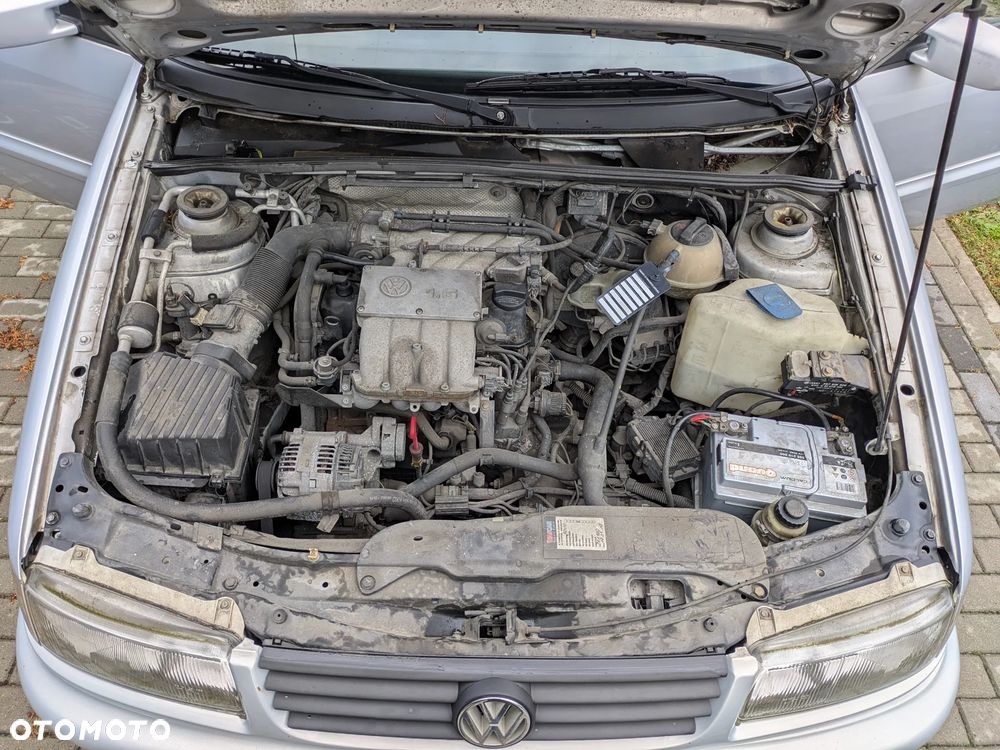 Volkswagen Passat - 28