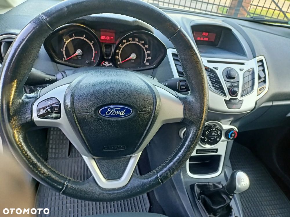 Ford Fiesta 1.25 Viva - 9