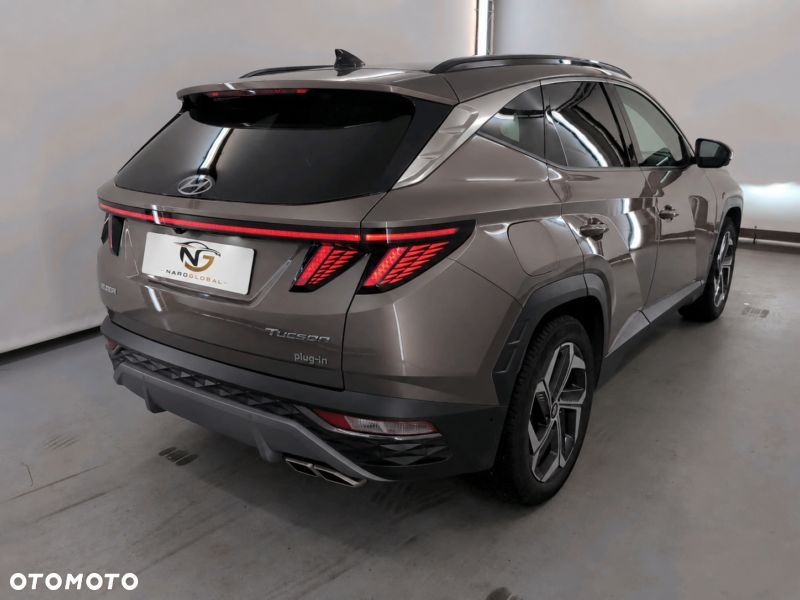 Hyundai Tucson 1.6 T-GDi 48V-Hybrid 4WD DCT Blackline - 4