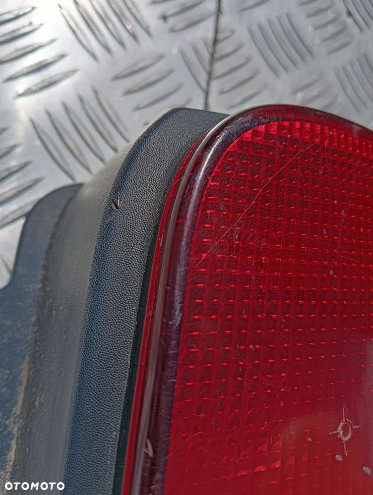 Lampa prawy tył Citroën Berlingo I - 2