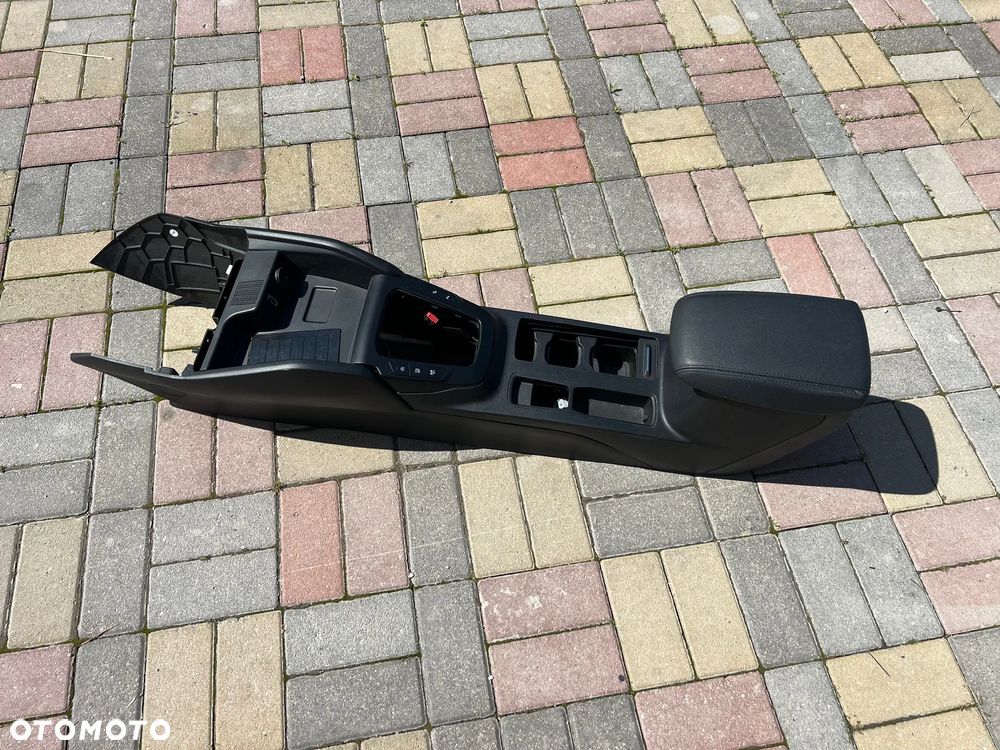 FOTELE FOTEL SIEDZENIE KANAPA TAPICERKA BOCZEK BOCZKI FORD FOCUS MK4 KOMBI ST LINE LIFT 2023 rok - 8