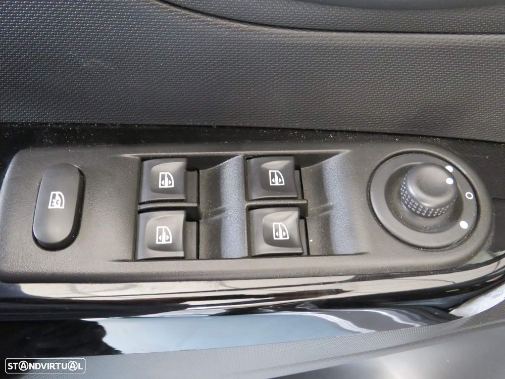 Renault Captur 0.9 TCE Exclusive - 12