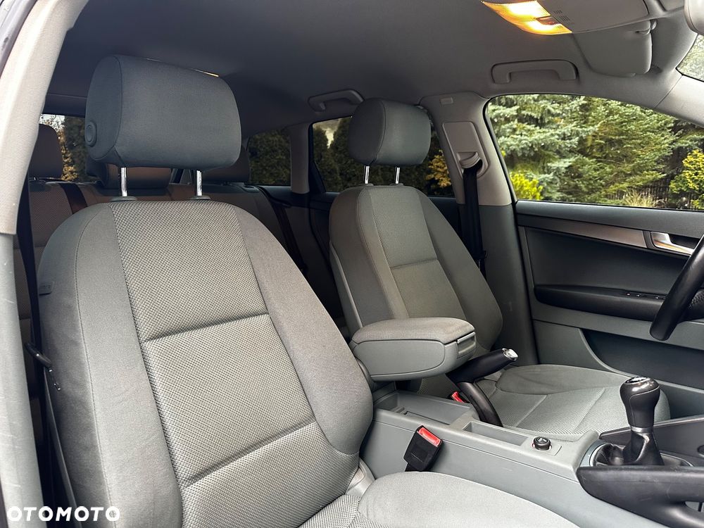 Audi A3 Sportback 1.8 TFSI Attraction - 25