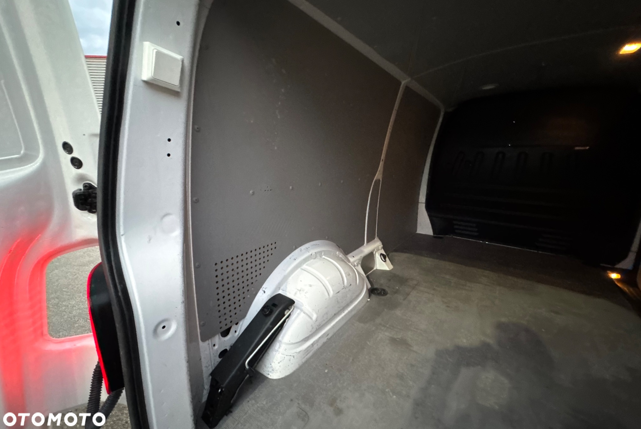 Volkswagen TRANSPORTER T6 - 19