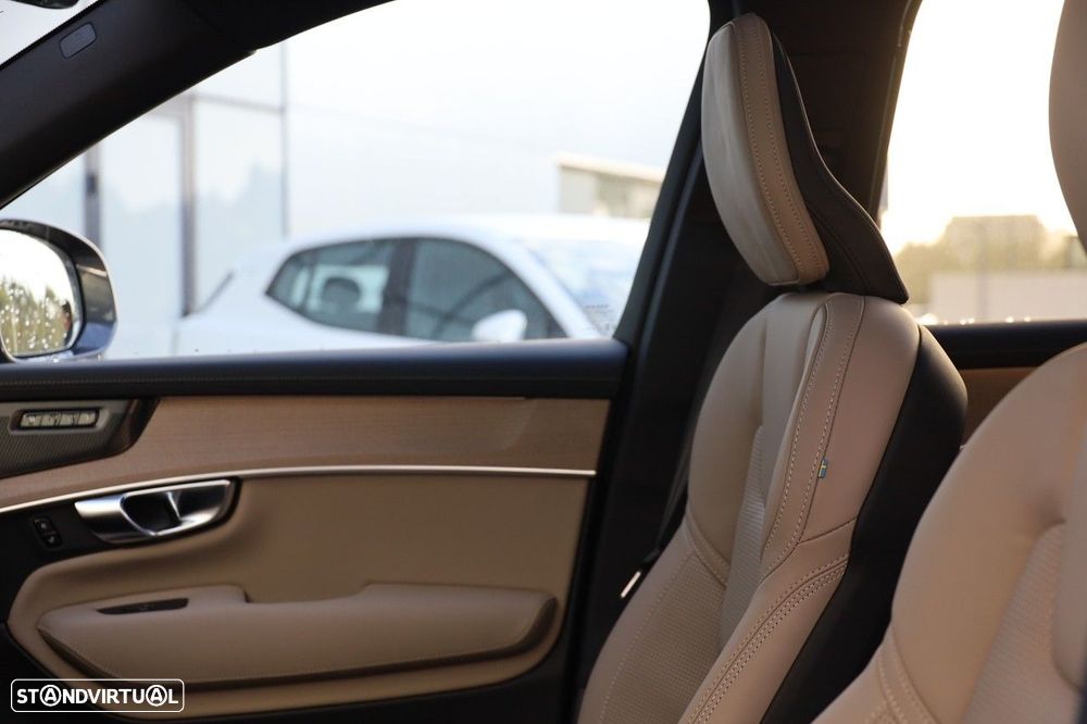 Volvo XC 90 2.0 T8 PHEV Plus Bright AWD - 10