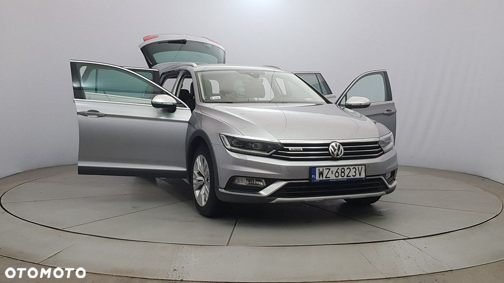 Volkswagen Passat Alltrack - 9
