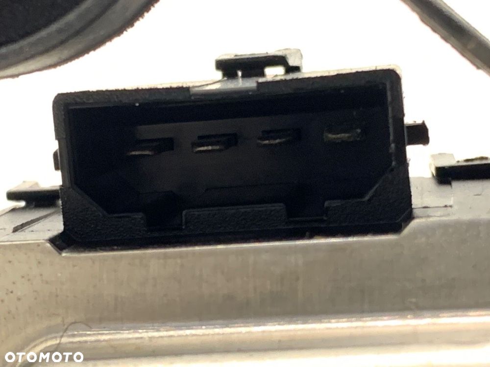 SILNIK WYCIERACZEK TYŁ - 99.00 PLN - SEAT LEON (1P1) 2005 - 2013 2.0 TDI 103 kW [140 KM] olej - 4