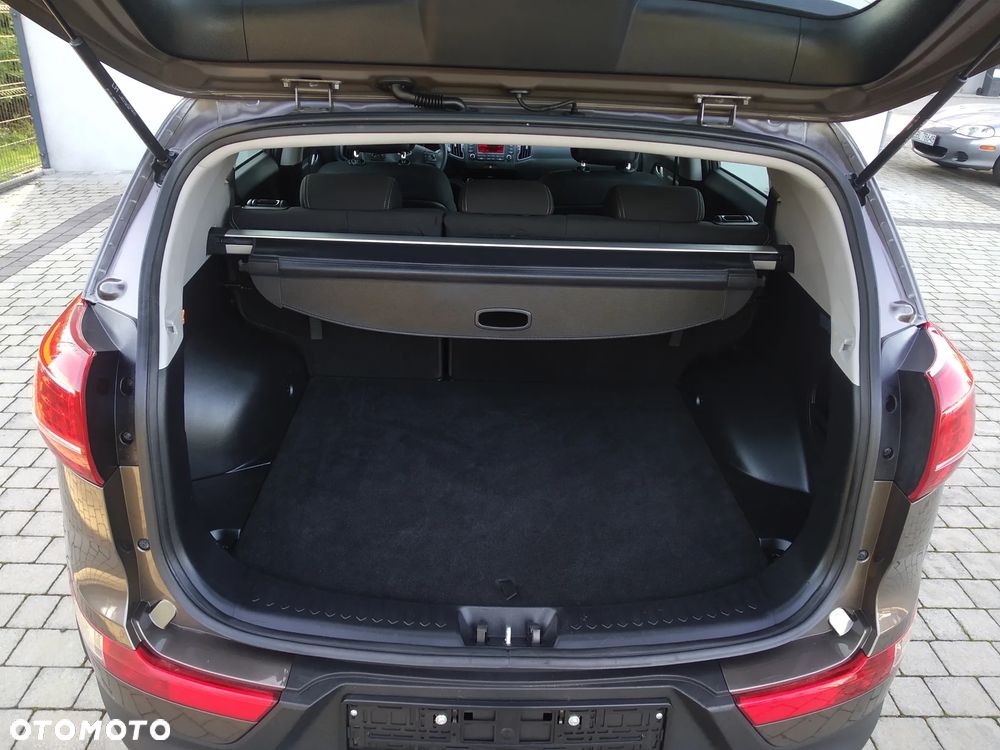 Kia Sportage 2.0 CRDI 184 AWD Platinum Edition - 27