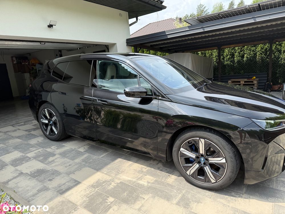 BMW iX xDrive40 76.6kWh - 4