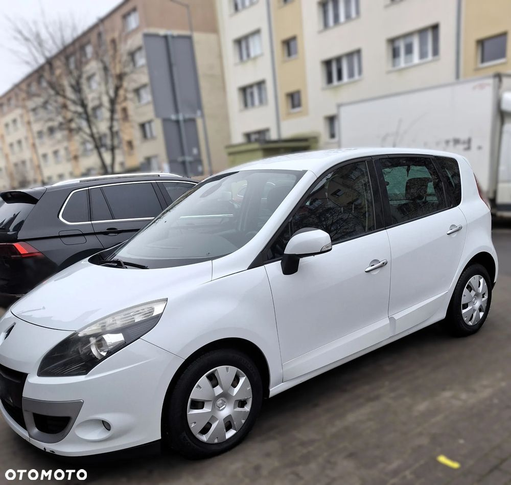 Renault Scenic - 4
