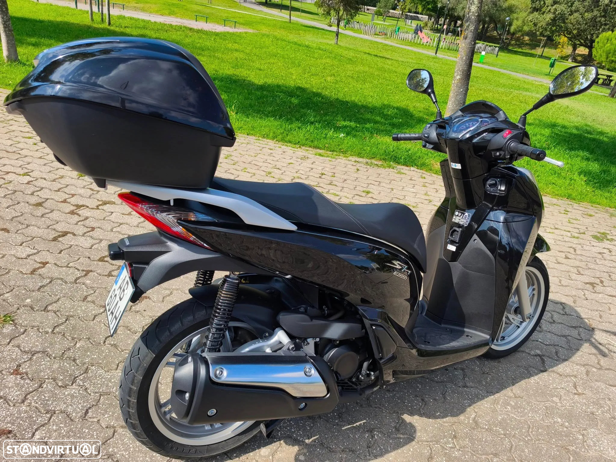 Honda SH 300 - 6