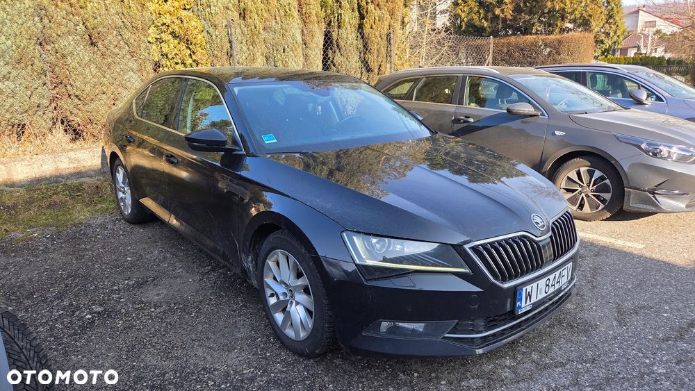 Skoda Superb 2.0 TDI 4x4 Style DSG - 2