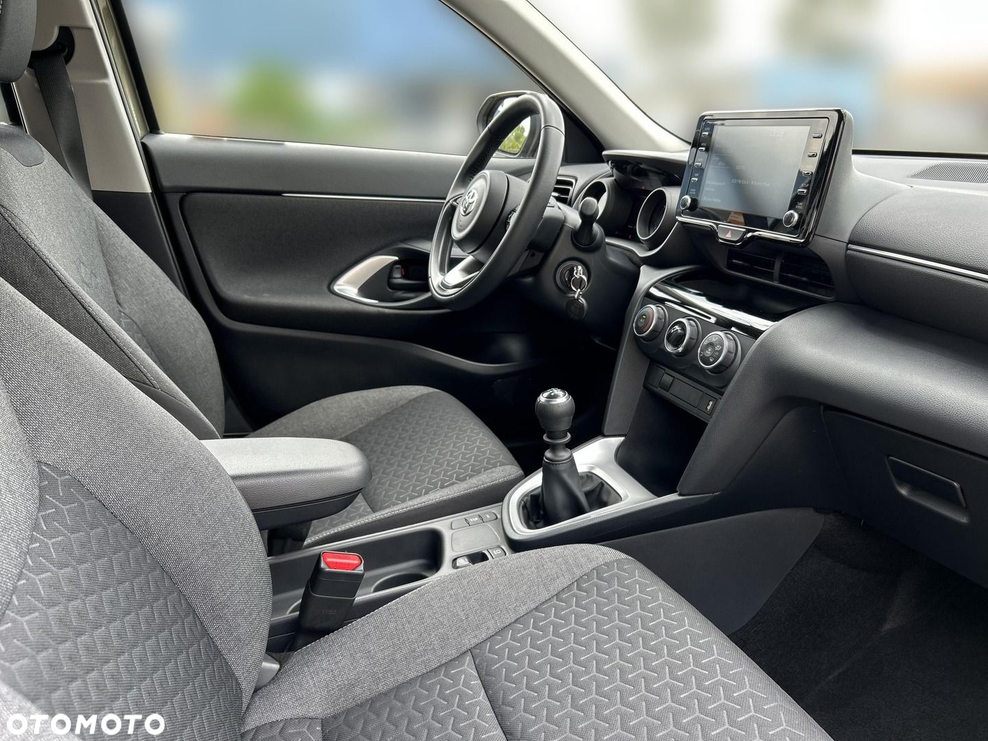 Toyota Yaris Cross - 13