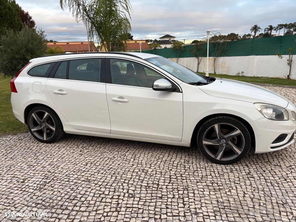 Volvo V60 1.6 D2 Drive R-Design Start/Stop - 34