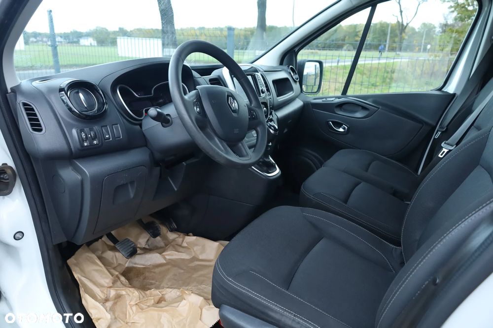 Renault Trafic - 9