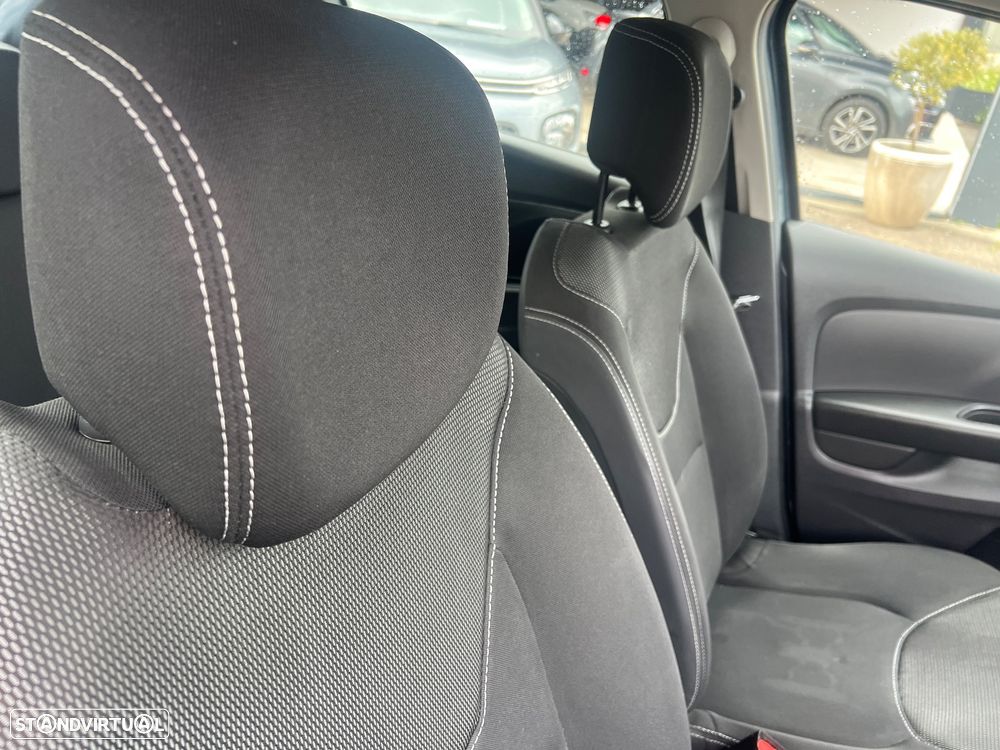 Renault Clio 1.5 dCi Zen - 24