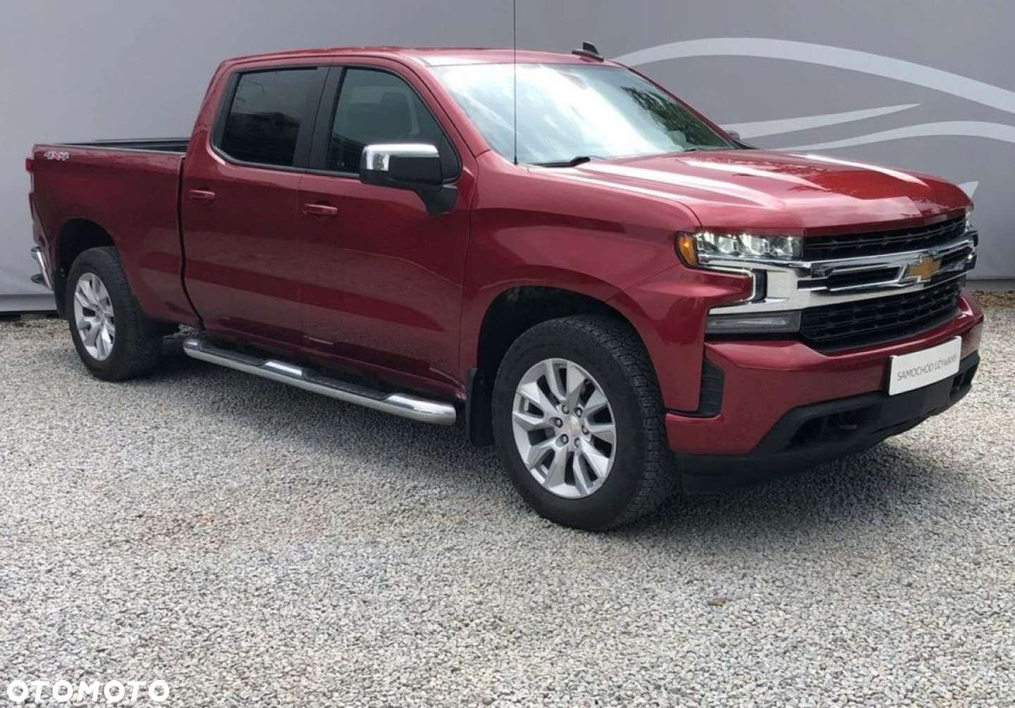Chevrolet Silverado - 14