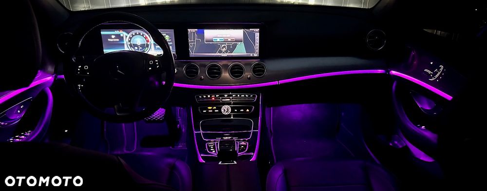 Mercedes-Benz Klasa E 350 - 26