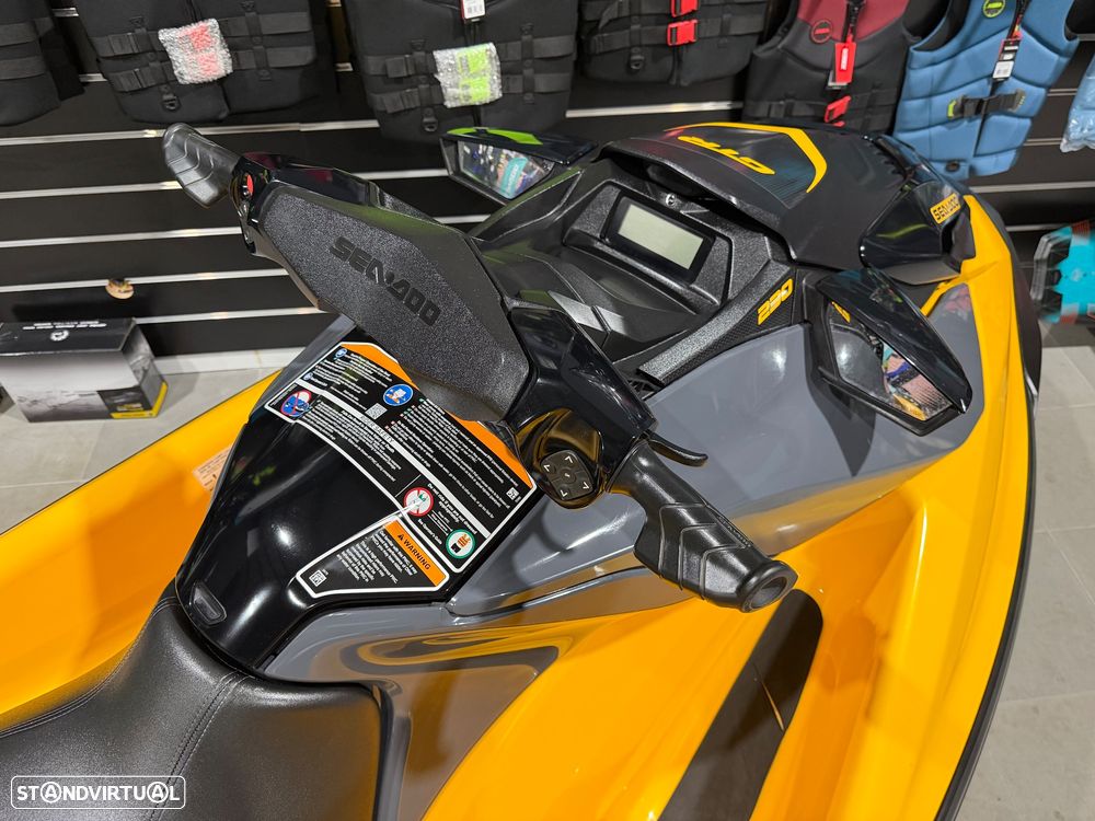 Sea-Doo GTR 230 - 5