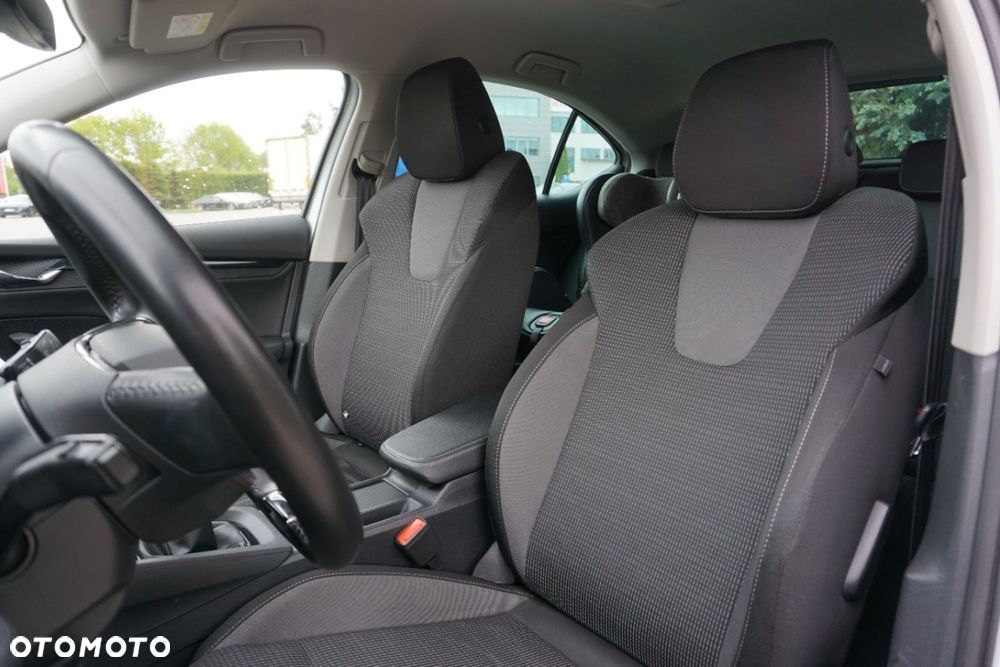 Skoda Octavia - 10