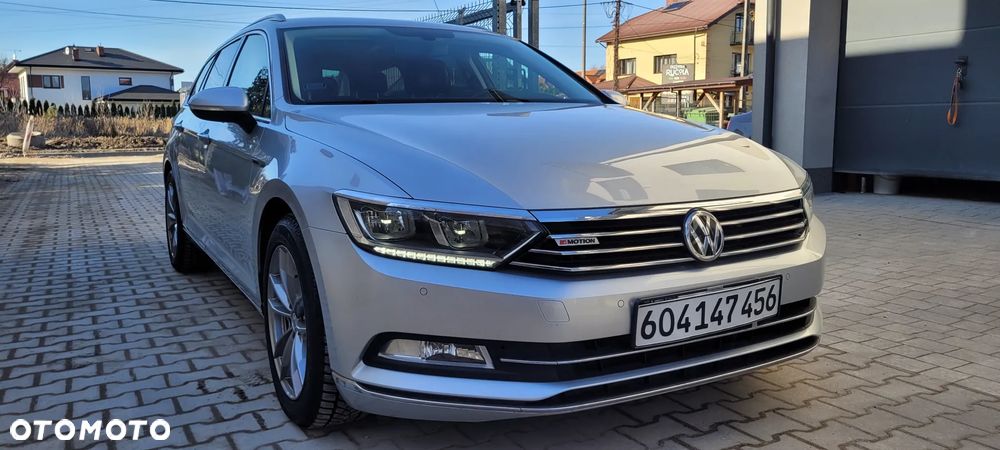 Volkswagen Passat - 13