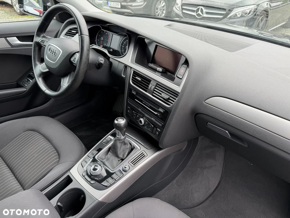 Audi A4 Limousine 1.8 TFSI - 40